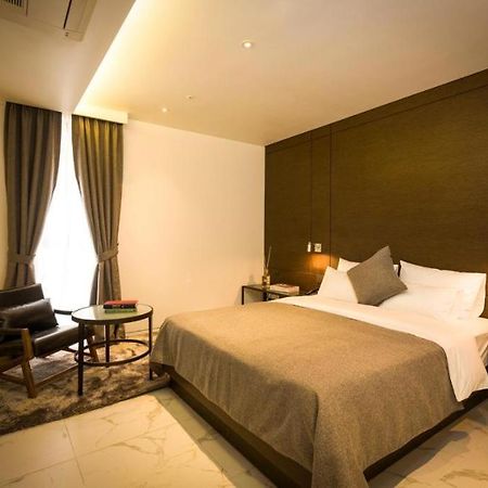 Trang Blue Hotel Сеул Экстерьер фото