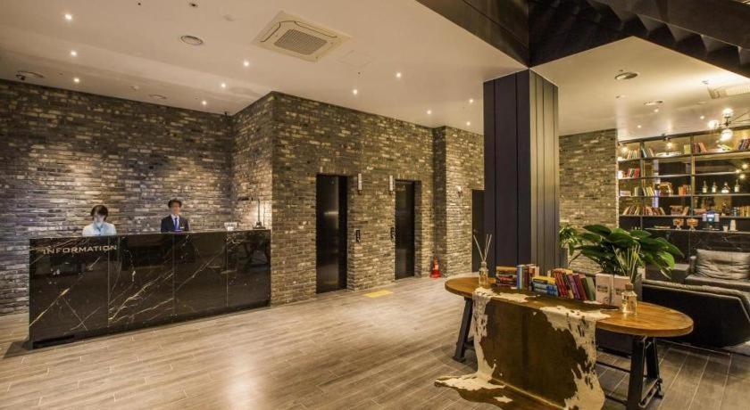 Trang Blue Hotel Сеул Экстерьер фото