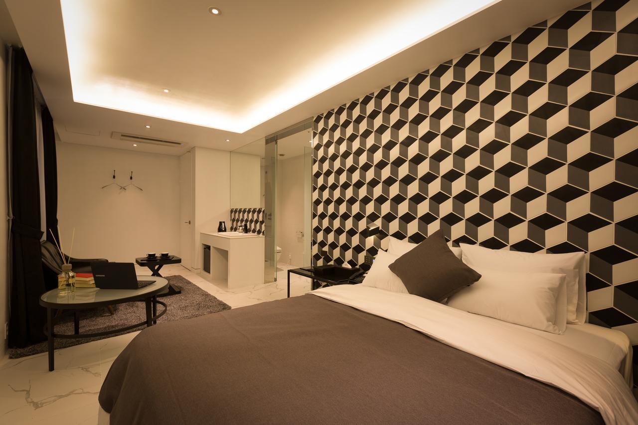 Trang Blue Hotel Сеул Экстерьер фото