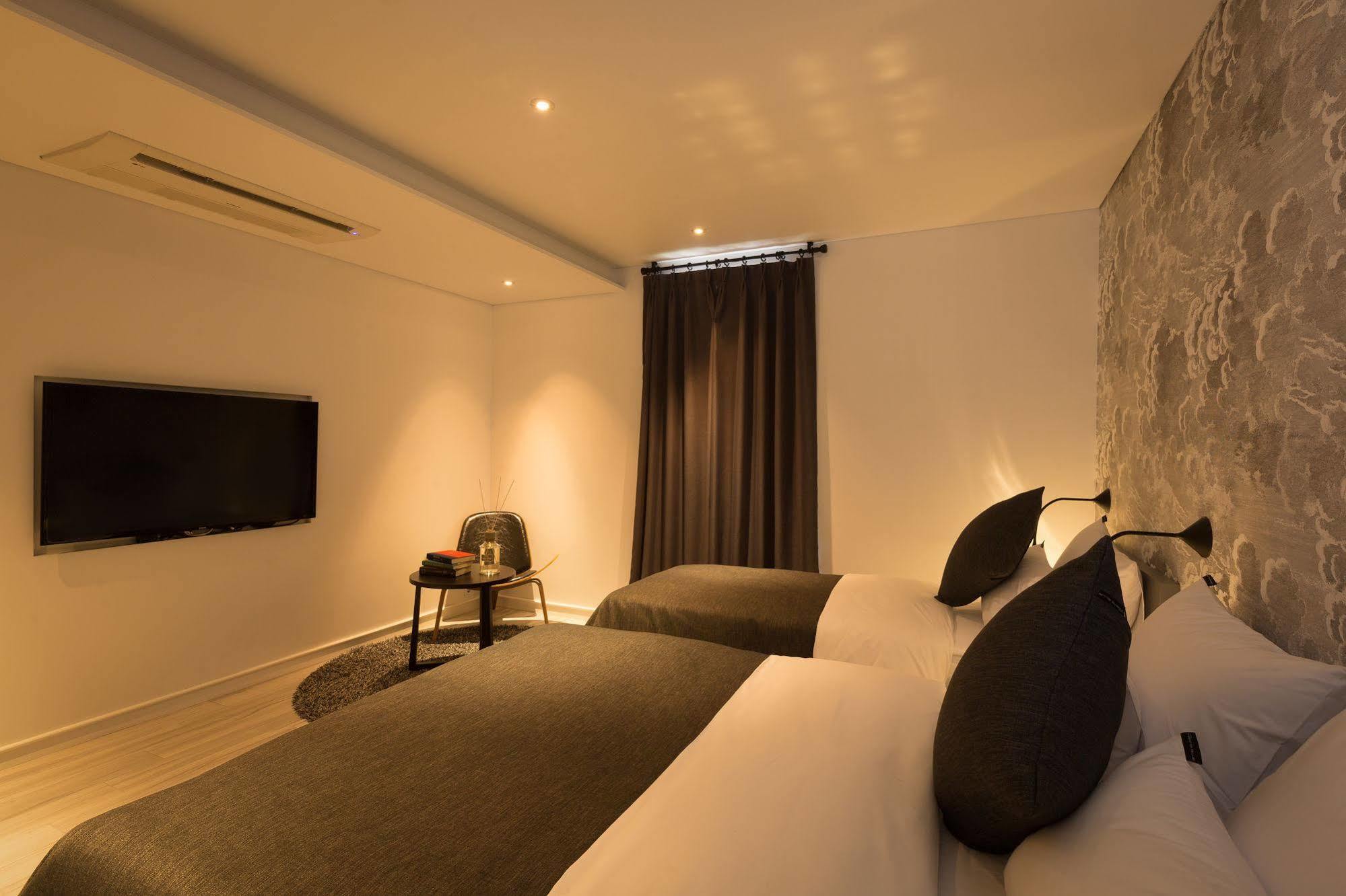 Trang Blue Hotel Сеул Экстерьер фото