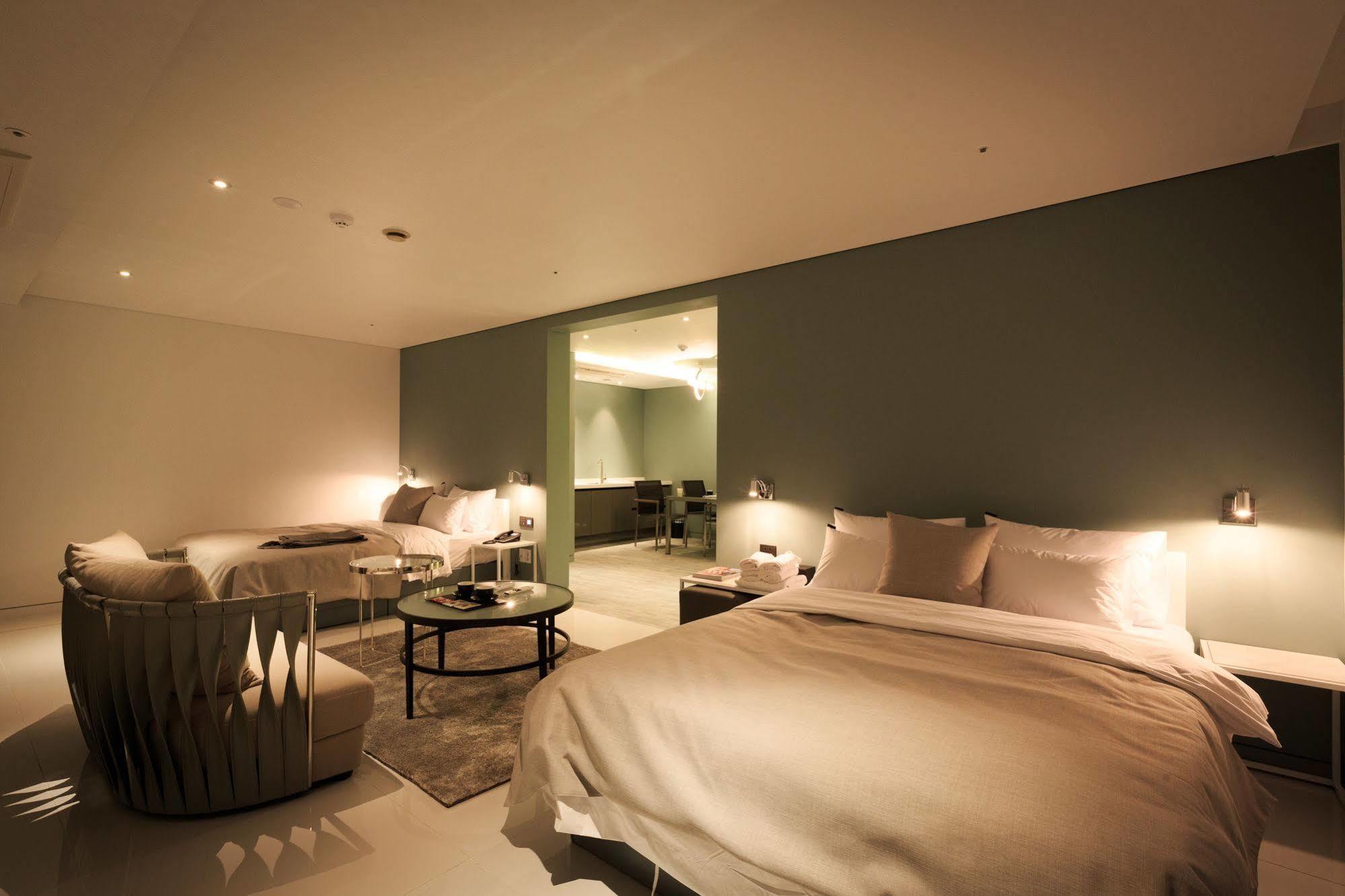 Trang Blue Hotel Сеул Экстерьер фото