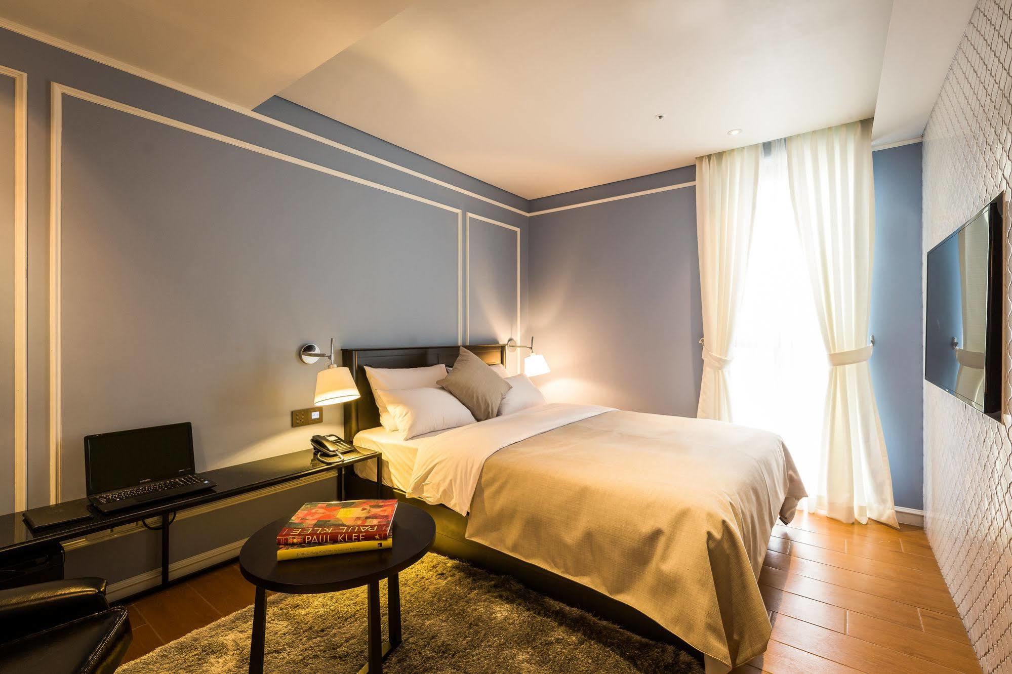 Trang Blue Hotel Сеул Экстерьер фото